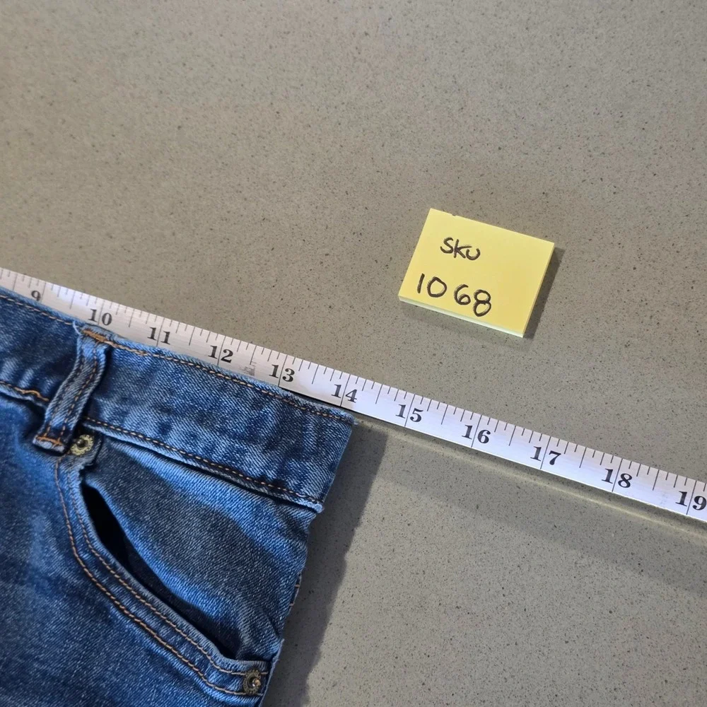 Old Navy Boys Straight‎ Leg Jeans Medium Wash Size 18 Regular Denim Pants
